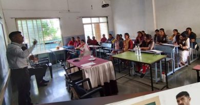 *सह्याद्री इंग्लिश मीडियम स्कूलमध्ये शिक्षकांच्या आरोग्यजागृतीवर मार्गदर्शन*