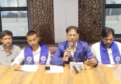 कुदळवाडीतील धार्मिक स्थळांची पुनर्बांधणी करा; आरपीआयचे अजिज शेख यांची महापालिका आयुक्तांकडे मागणी