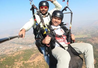 मावळच्या आभाळावर हायटेन्शन’चे सावट; पॅराग्लायडिंग उद्योग धोक्यात मावळच्या आभाळावर हायटेन्शन’चे सावट; पॅराग्लायडिंग उद्योग धोक्यात