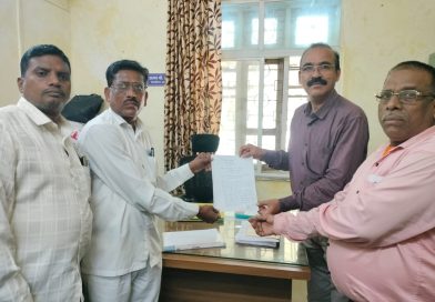 देहूरोड परिसरात अनियमित पाणीपुरवठ्याबाबत नागरिकांची तक्रार; तात्काळ उपाययोजनेची मागणी देहूरोड परिसरात अनियमित पाणीपुरवठ्याबाबत नागरिकांची तक्रार; तात्काळ उपाययोजनेची मागणी