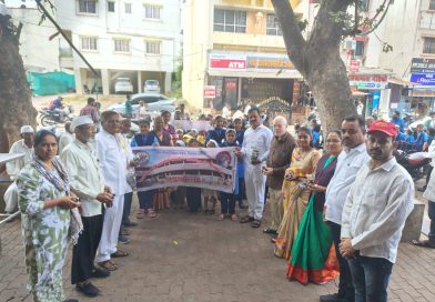 कन्या शाळा क्रमांक चार मध्ये विद्यार्थ्यांचे जल्लोषात स्वागत