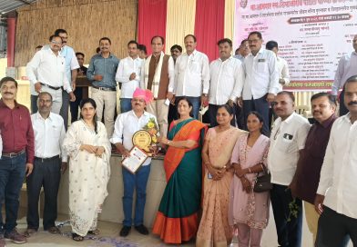 बालम शेख यांना जिल्हास्तरीय गुणवंत शिक्षक पुरस्कार